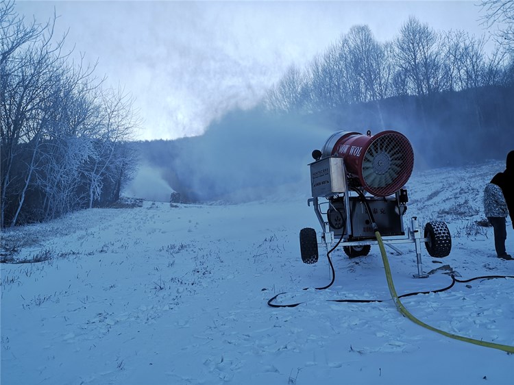 造雪机