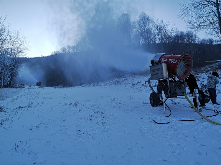 造雪机