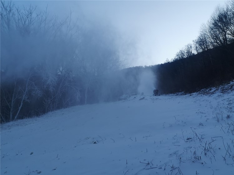 造雪机