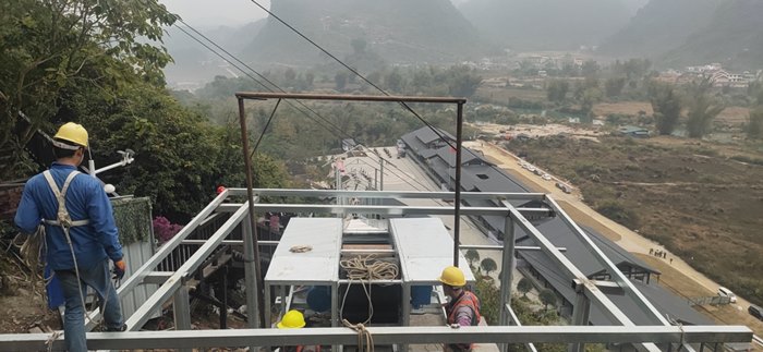 景区魔毯施工